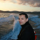 Engin, 49